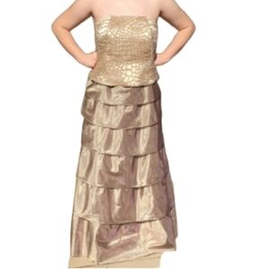 Dolce Jovani Gown in Gold Tuille/Beaded Bodice